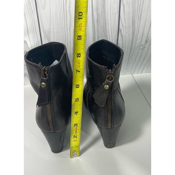 Stuart Weitzman Womens Block Heel Leather Ankle Boots Brown Size 8 - Picture 3 of 9